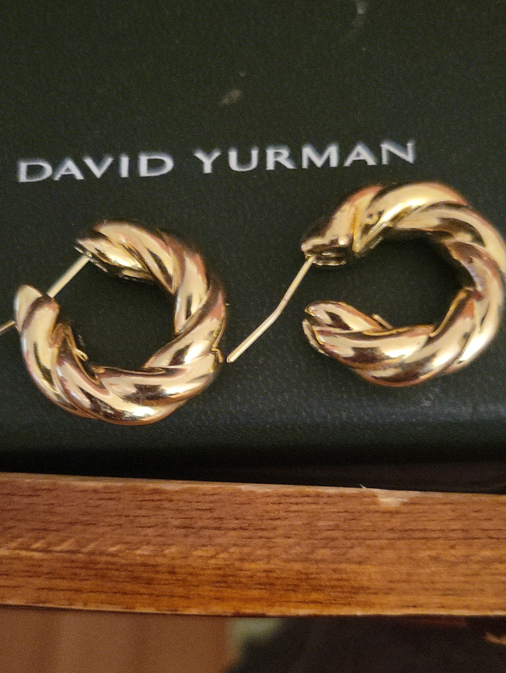 18k David Yurman Braided Solid Gold Hoop Earrings - Picture 2 of 10